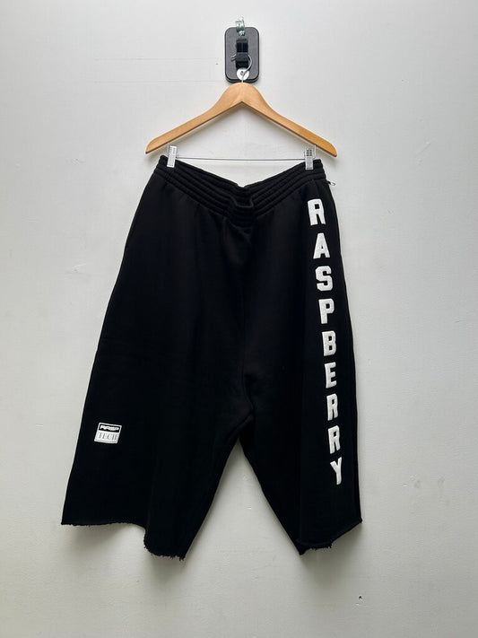 New GV Gallery Black 3/4 Shorts Sz L