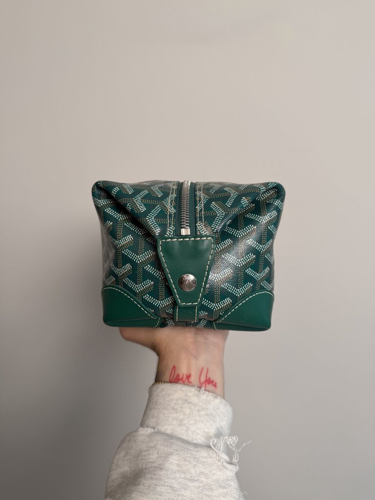 Pre-Owned Goyard Green Toiletry Bag