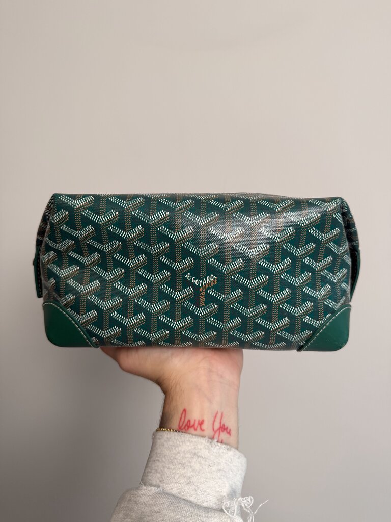 Pre-Owned Goyard Green Toiletry Bag