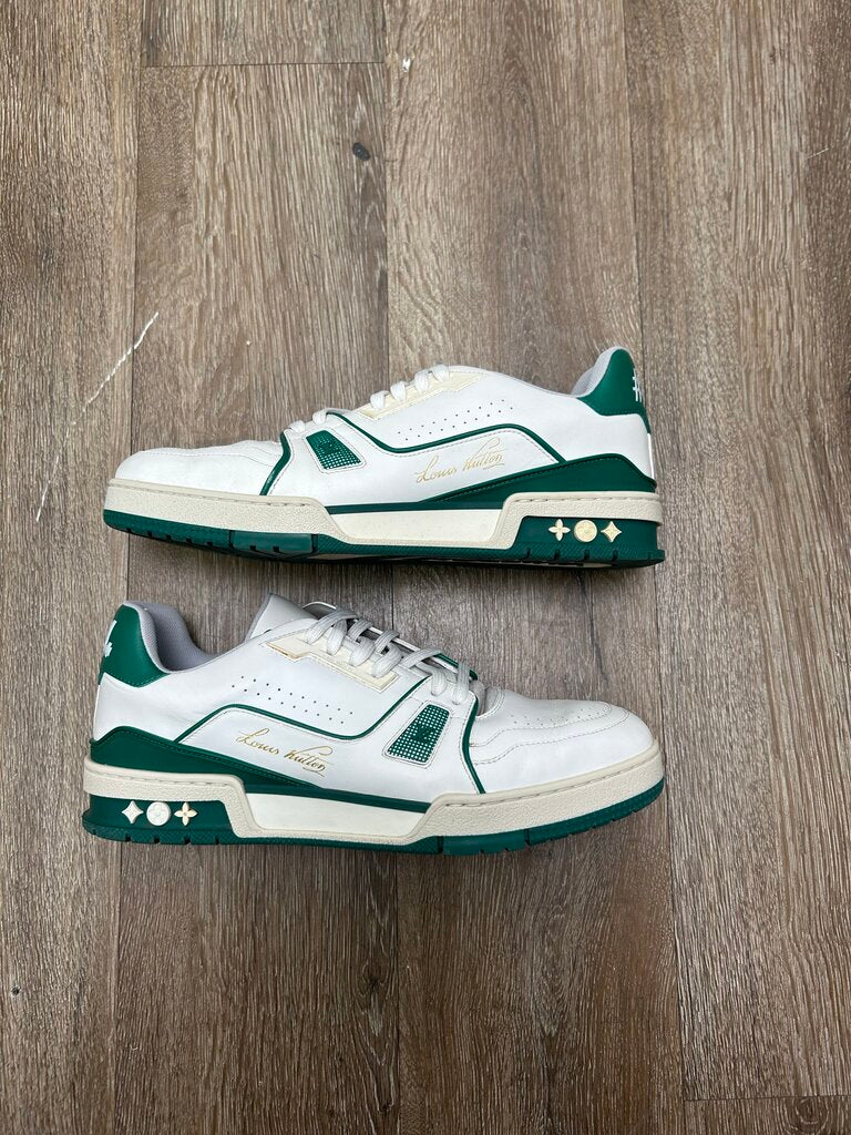 Preowned Louis Vuitton Virgil Green White OG Trainer Sz.7.5/9.5M