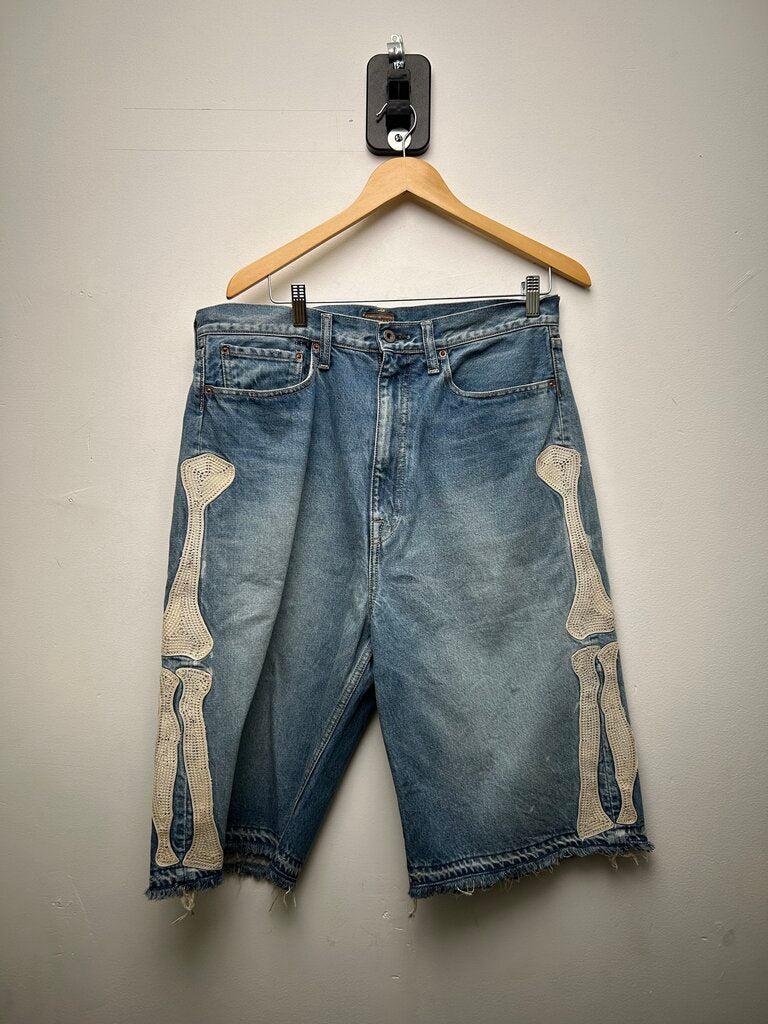 New Kapital Lightwash Bone Shorts Size 36