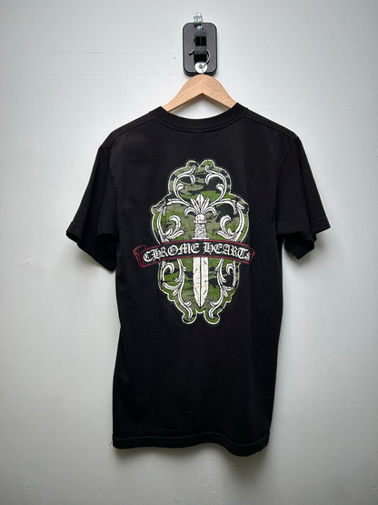Preowned Vintage Chrome Heart Camo Dagger Pocket Tee Sz M