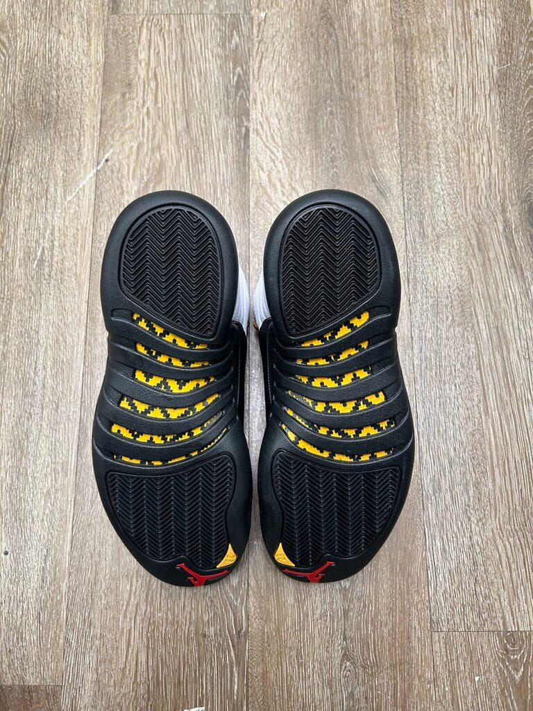 Preowned Jordan 12 Taxi Sz 10.5
