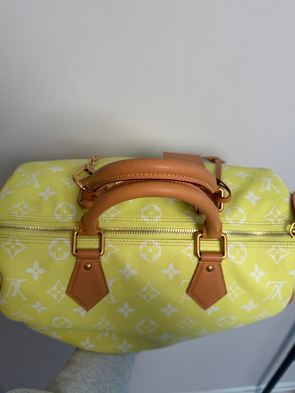 Preowned Louis Vuitton P9 Speedy Lemonade Yellow