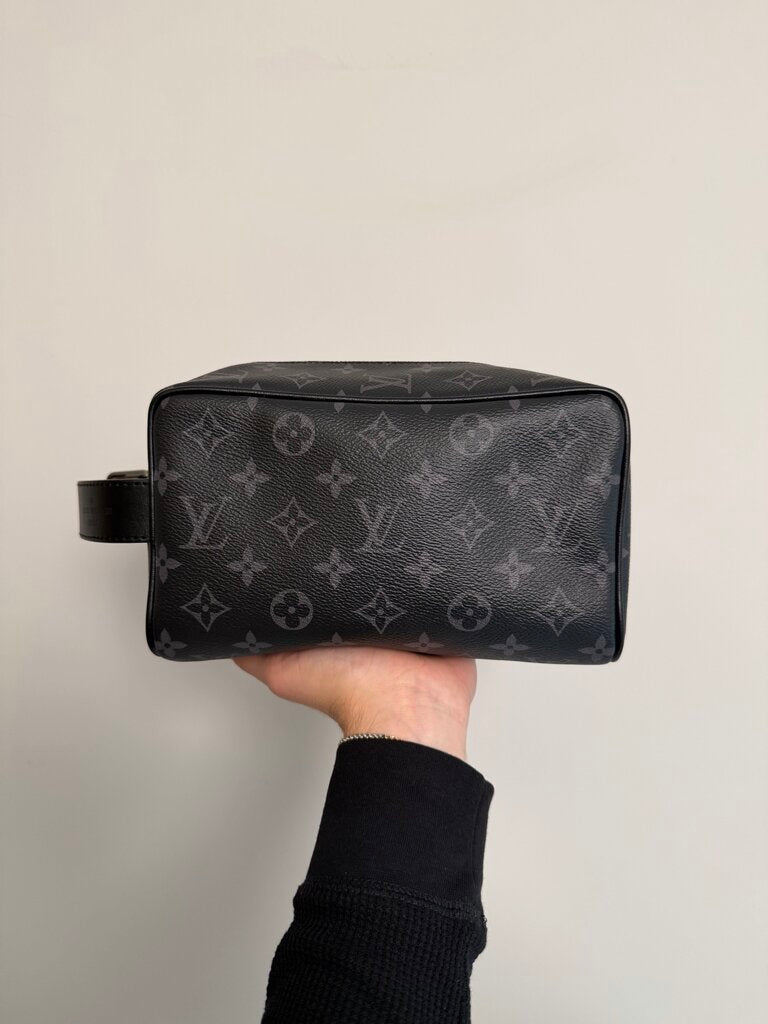 Preowned Louis Vuitton Black Monogram Toiletry Bag