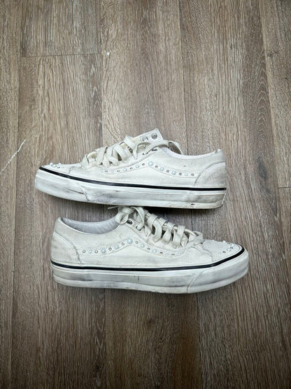 Preowned Vans Pearlized White Marshmallow sz.11(NO BOX)