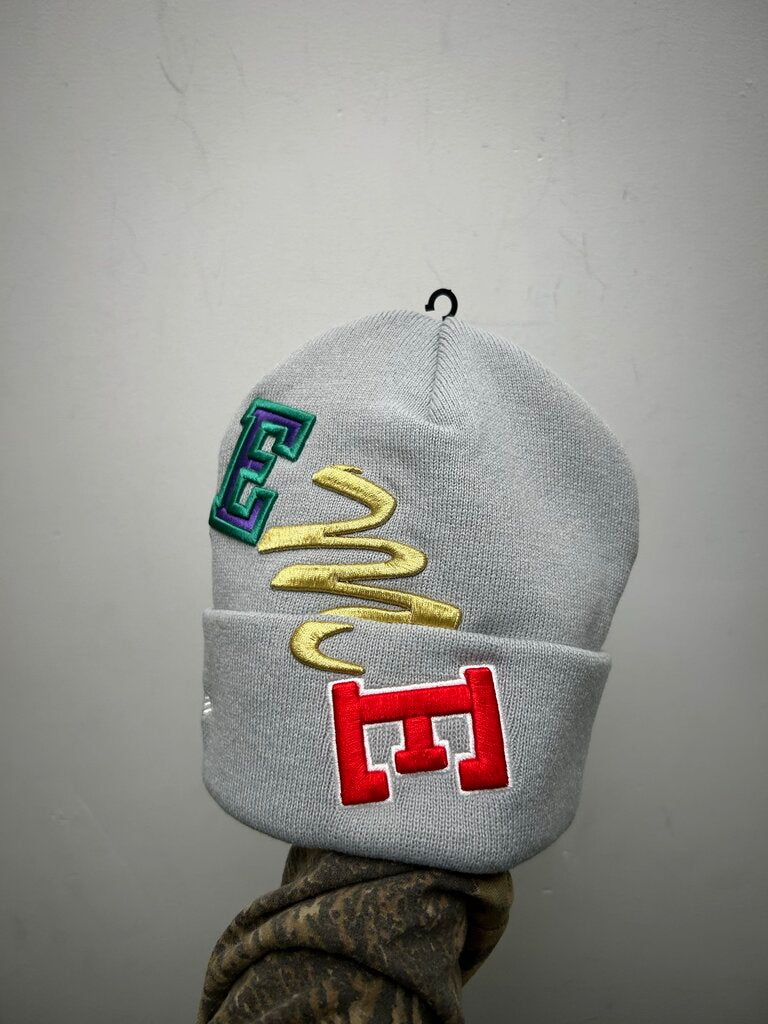 New Supreme Arc Logo Gray Multicolor Beanie