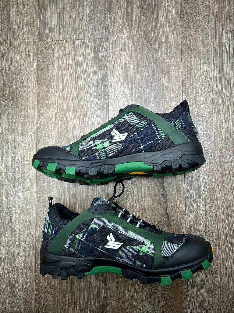 New EE Sicko Hiking Sneaker Black Green Sz.10