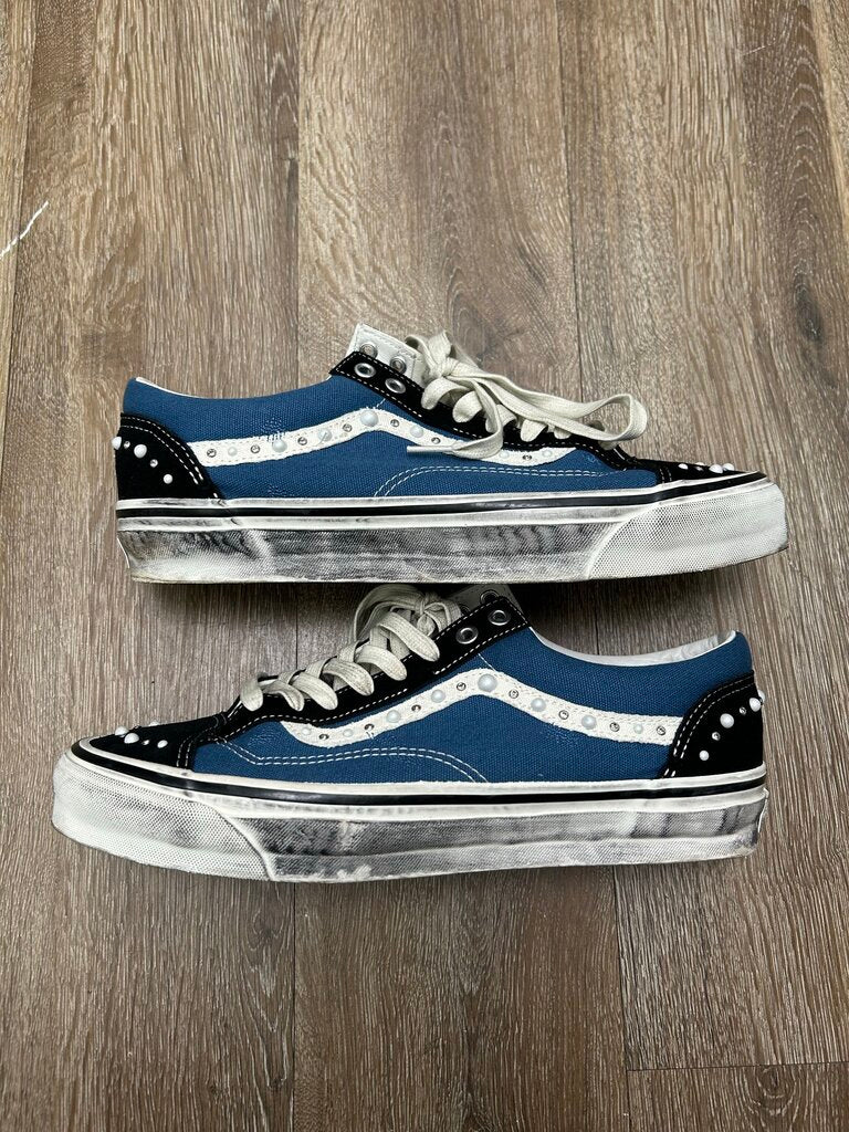 Preowned Vans Pearlized Navy White sz.11.5
