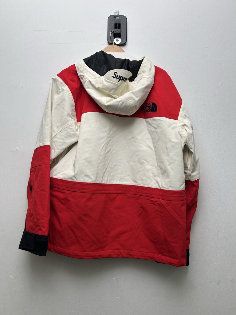 Preowned Supreme TNF Expedition FW18 Red White Jacket sz.L
