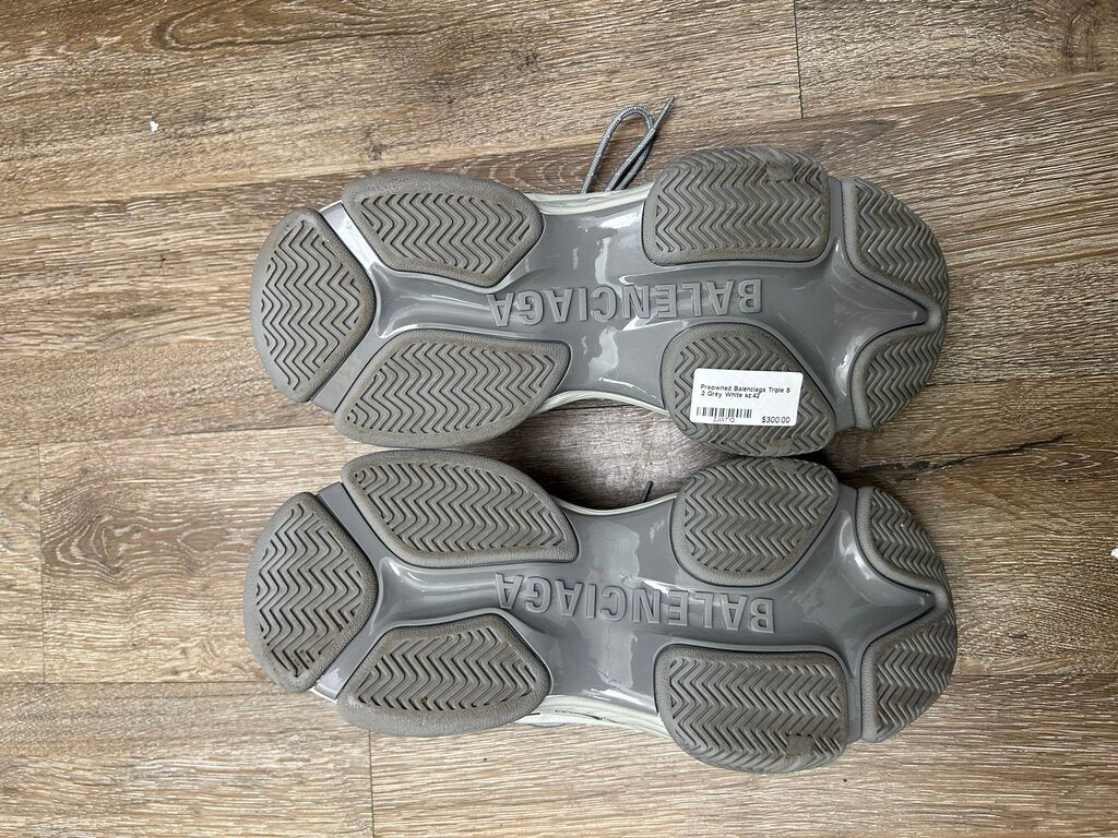 Preowned Balenciaga Triple S .2 Grey White sz.42