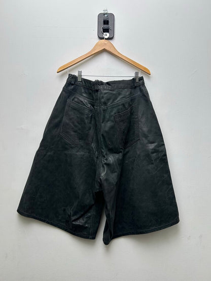 Preowned GV Gallery Leather Double Knee Grey Shorts sz.XXL 2XL