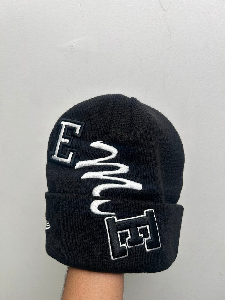 New Supreme White Arc Logo Black New Era Beanie