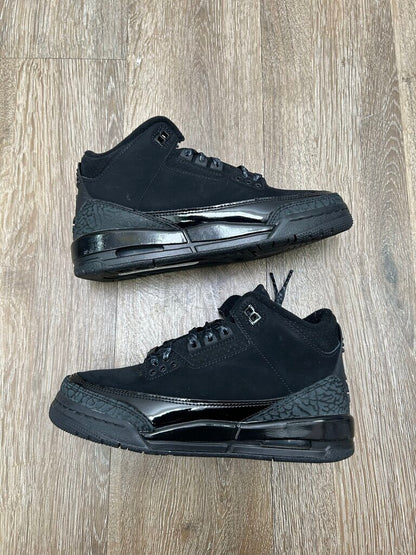 Preowned Jordan 3 Black Cat Size 5.5Y