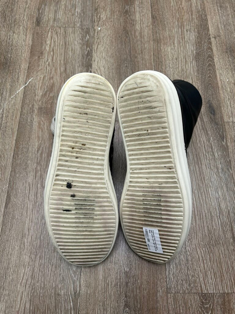 Preowned Rick Owens Black Milk Jumbo Lace High Sz.45 (No Box)