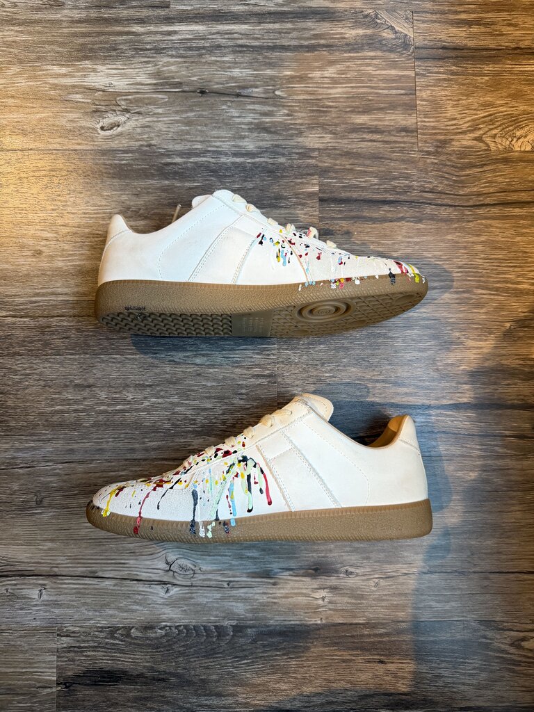 Preowned Margiela Gat White Paint Splatter Size 41.5