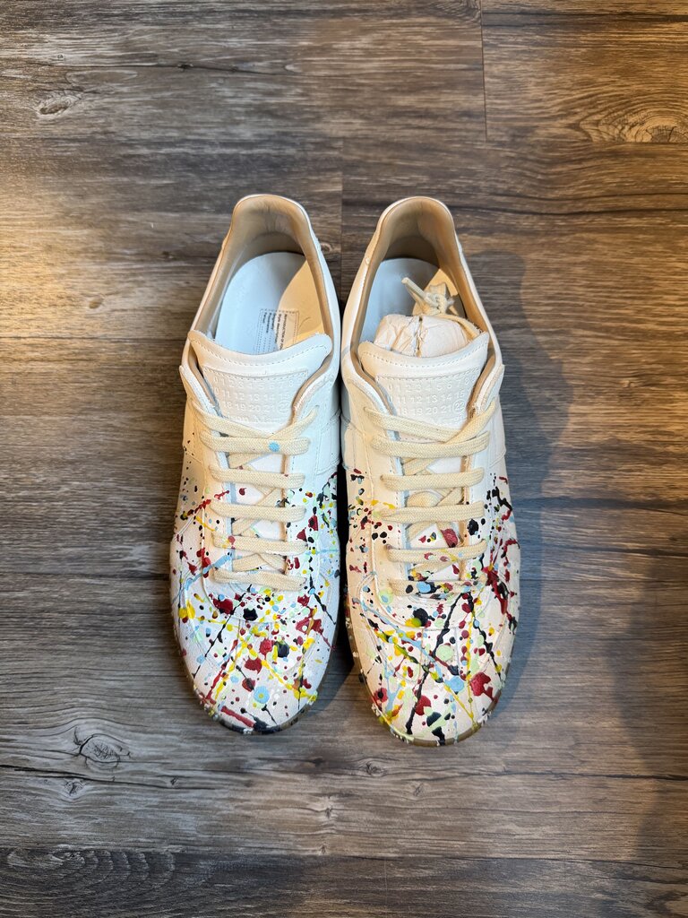 Preowned Margiela Gat White Paint Splatter Size 41.5