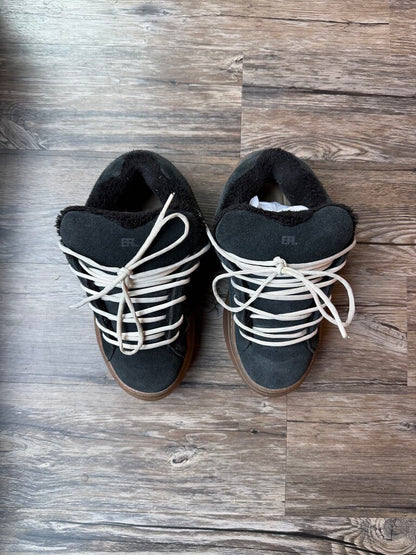 Preowned ERL Black Gum White Lace Vamp size 9