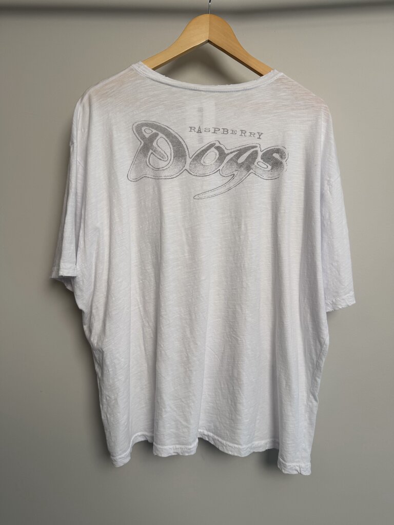New GV Gallery White Dog Tee size 2XL