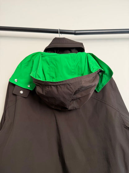 Preowned Bottega Vanetta Black Green Heavy Windbreaker size M(Fits M-XL)