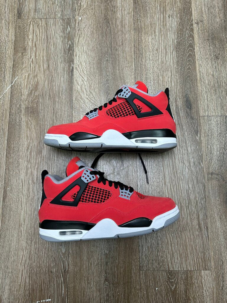 Preowned Jordan 4 Toro Sz.8.5