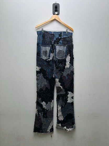 New Earthling VIP Black Grey Floral Denim Size 32