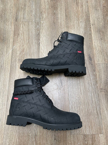 New Supreme Timb Black Diamond Plate Sz.11