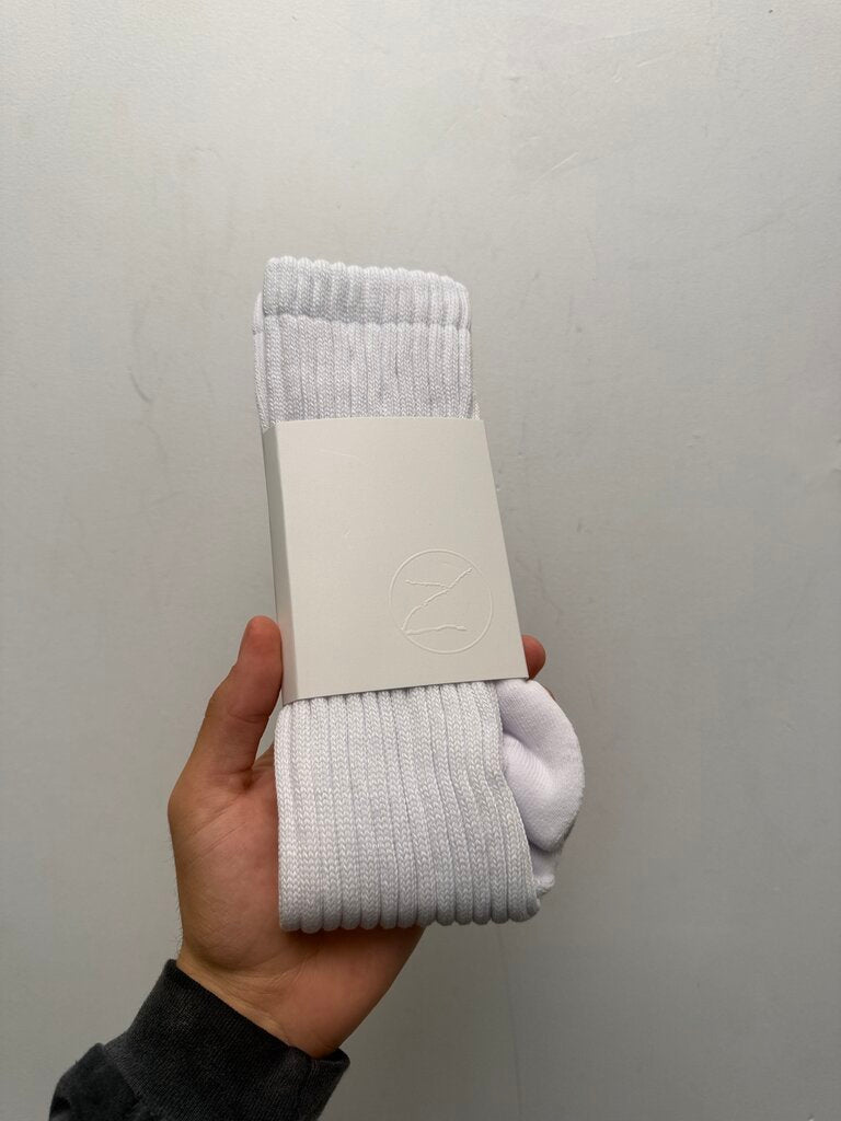 New Faciane White Scrunch Socks