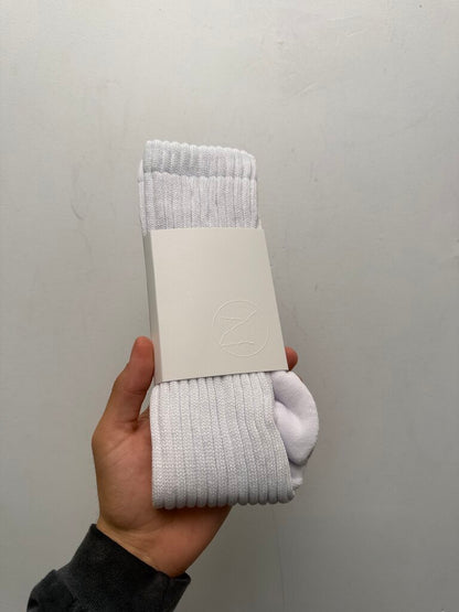 New Faciane White Scrunch Socks