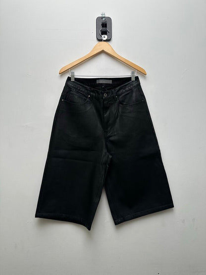 New Faciane Onyx Black 3/4 Wax Denim Shorts sz.34