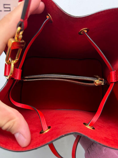 Preowned Louis Vuitton Brown Monogram Red NeoNoe Bucket Bag
