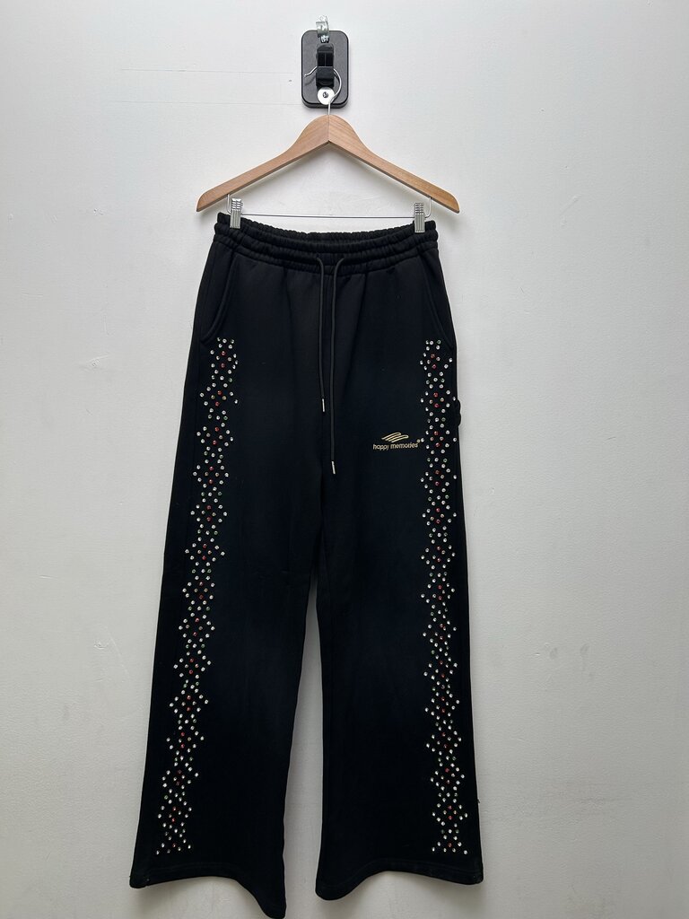 Preowned HMDD Rhinestone Sweatpants Size Medium