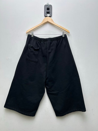Preowned UNDS 3/4 Shorts Size 1