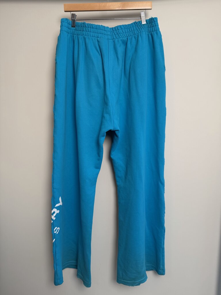 Preowned GV Gallery Agua Sweatpants Size M