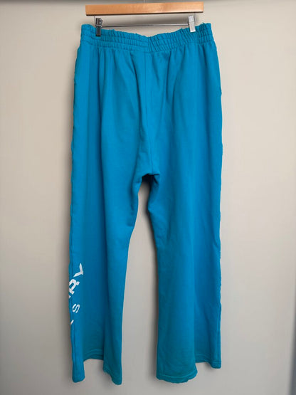 Preowned GV Gallery Agua Sweatpants Size M