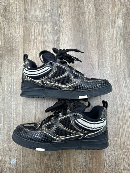 Preowned Louis Vuitton Black & Brown Distressed Skates sz 10.5LV(12M)