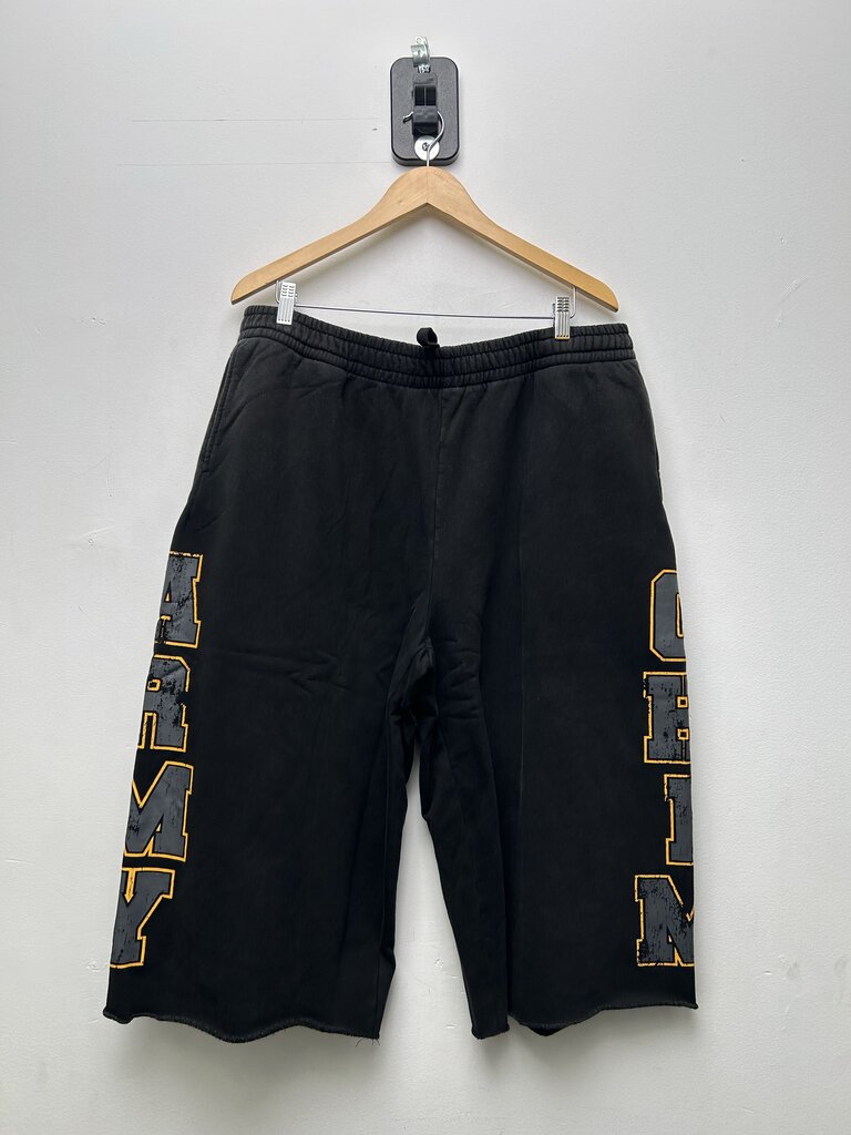 New HMDD Black Army 3/4th Shorts Sz.XL