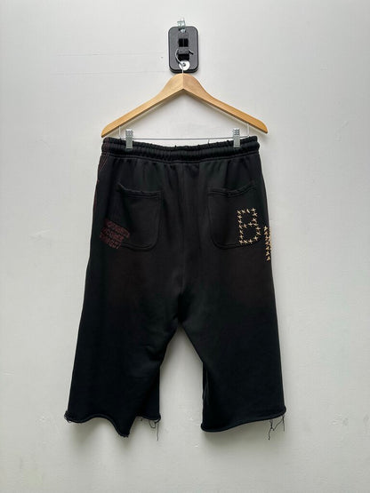 Preowned Boredom Kills Grey Black Red Out Of Ideas 3/4th Shorts Sz.XXL
