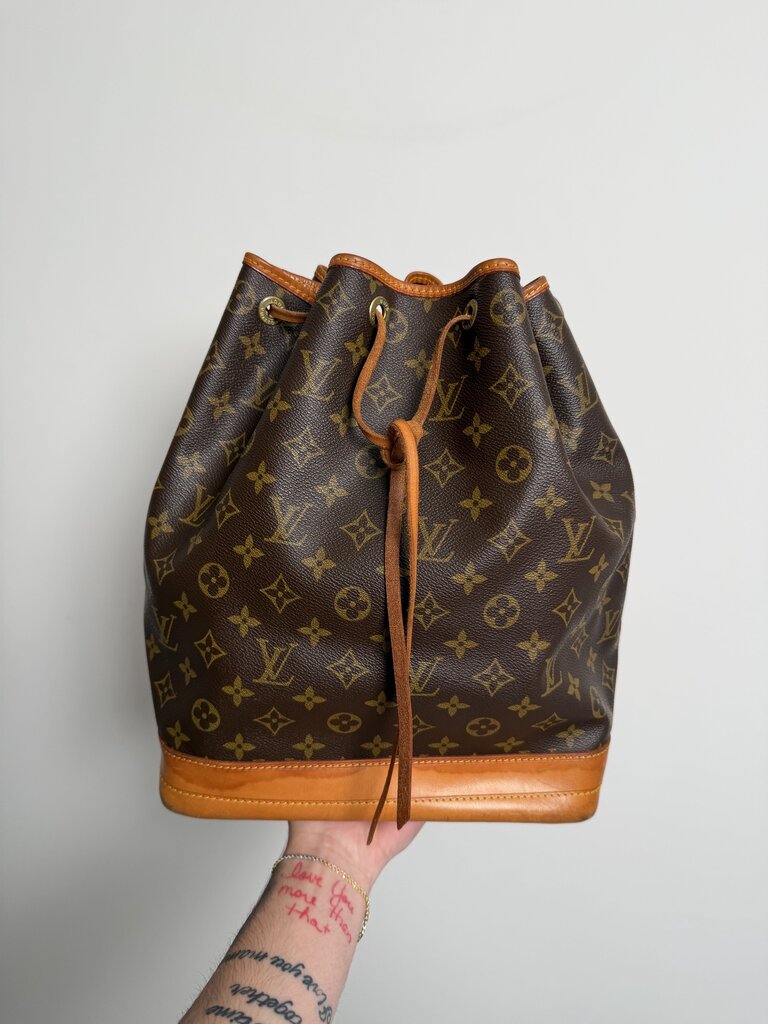Preowned Louis Vuitton Vintage Monogram Large Bucket Bag
