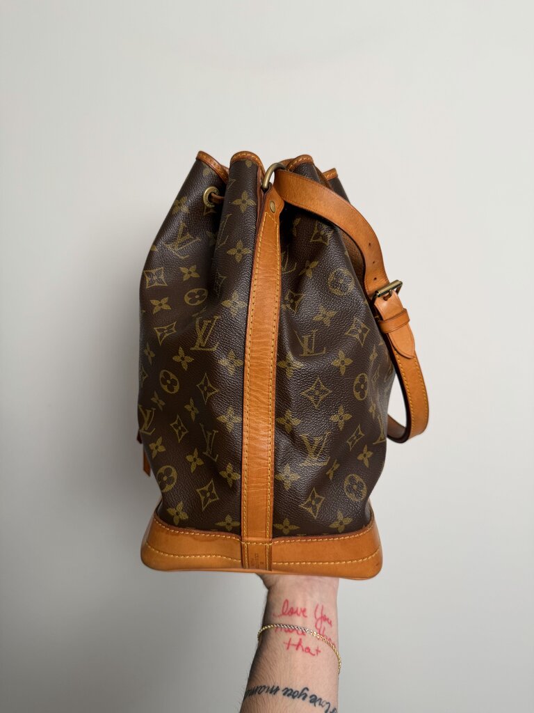 Preowned Louis Vuitton Vintage Monogram Large Bucket Bag