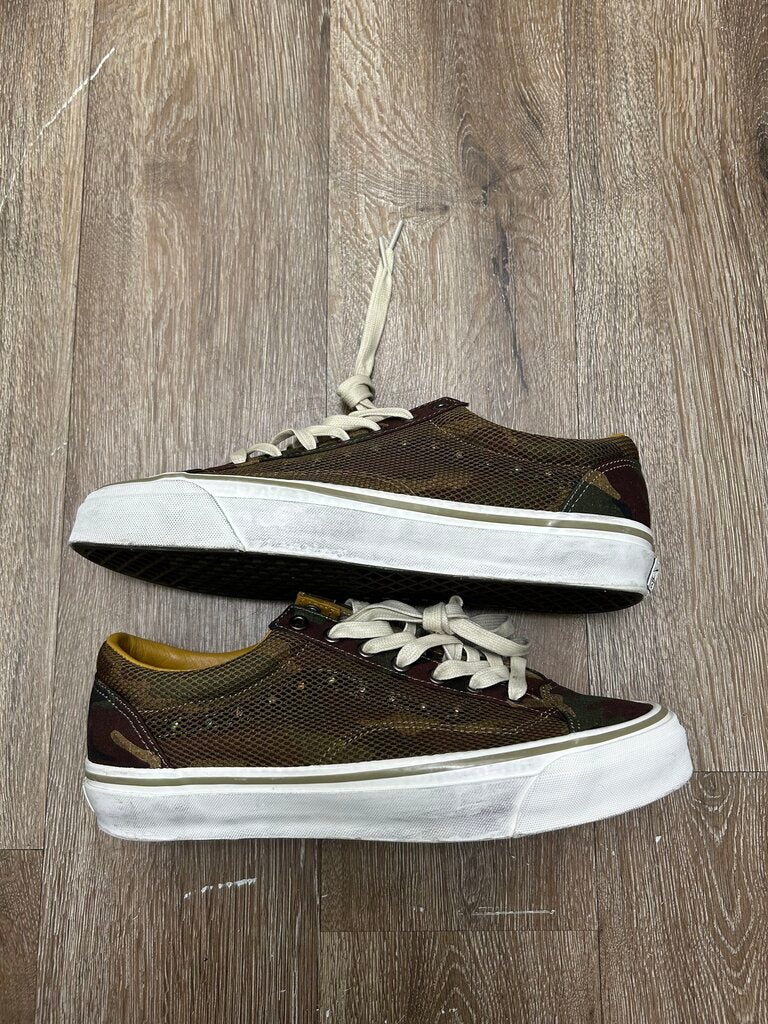 New Vans Old Skool Camo Canvas Gems Sz.11