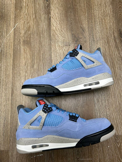 Preowned Jordan Retro 4 University Blue Sz. 10