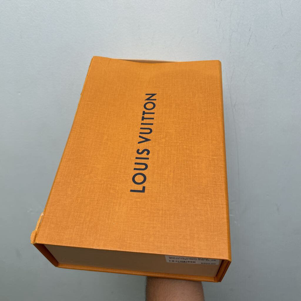 New Louis Vuitton Brown Sherpa Logo Navy Cap Sz. OS