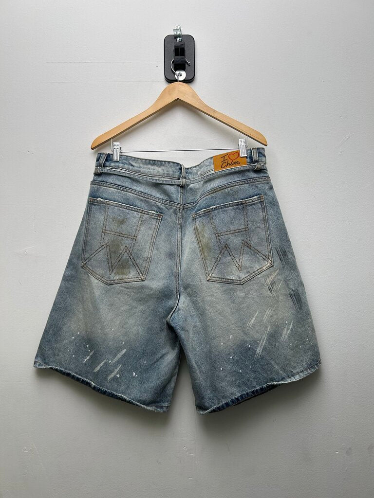 Preowned HMDD White Paint Splatter Blue Denim Shorts sz.XL