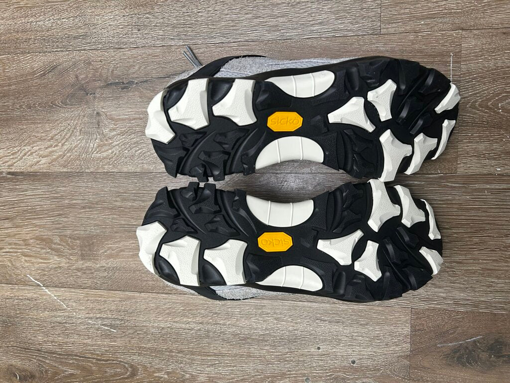 New Sicko Hiking Grey Black Sz.10