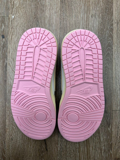 New Jordan 1 Low Travis Scott Shy Pink Sz.7.5