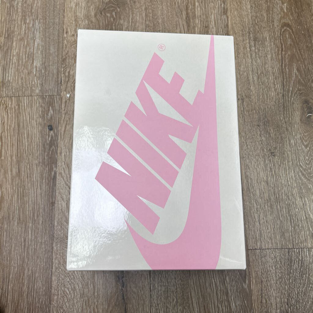 New Jordan 1 Low Travis Scott Shy Pink Sz.7.5