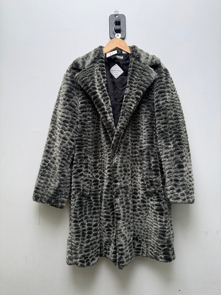 Preowned Supreme Goretex Peacoat Fur Jacket sz.S