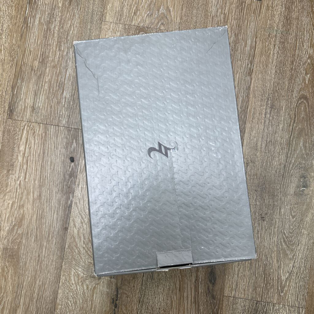 Preowned SGA 001 Grey Sz.10.5