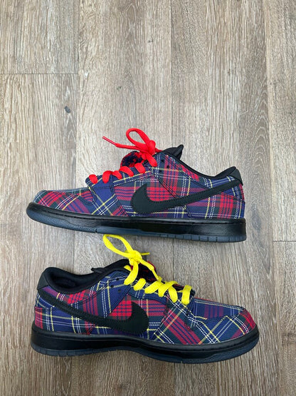 Preowned Nike Sb Dunk Nardwuar Sz.9.5